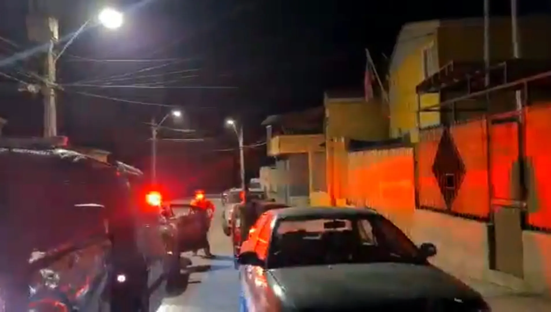 En patrullaje preventivo Carabineros de Tocopilla sorprende fiesta con más de una treintena de pe...