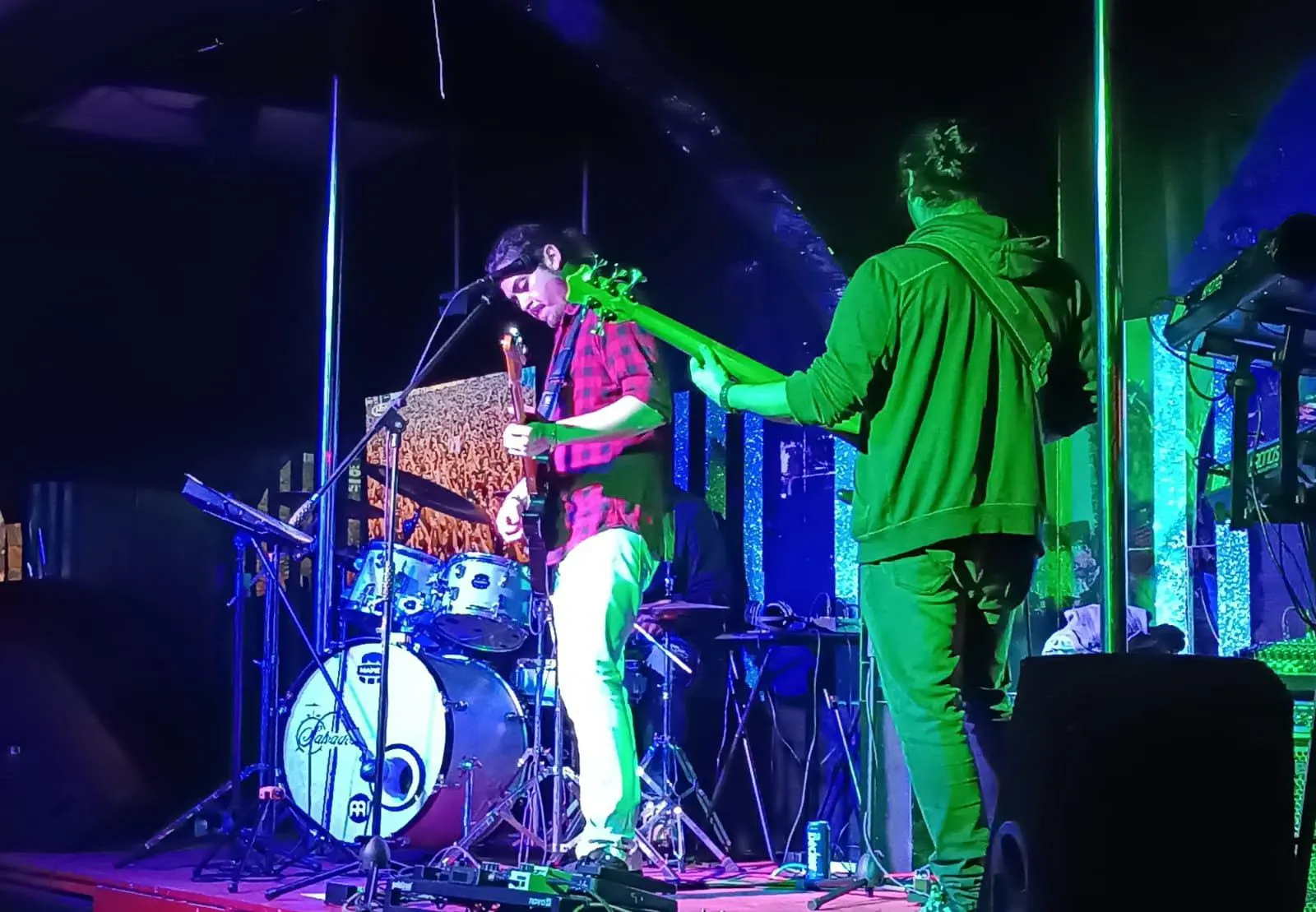 Una noche épica en Yiyos Pub: Rock, risas y recuerdos de los 80