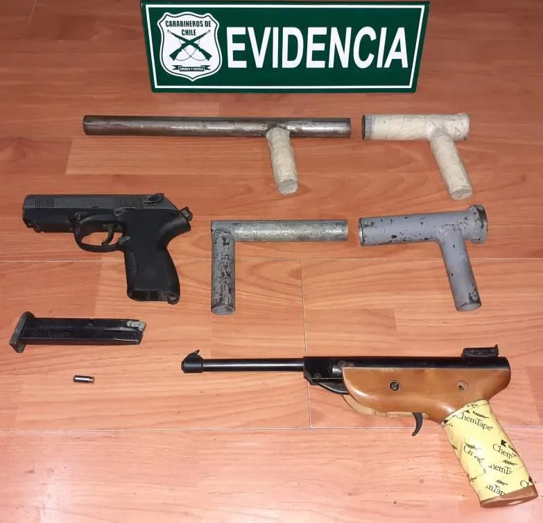 Dos procedimientos al mismo tiempo tuvo que concurrir Carabineros de Antofagasta.