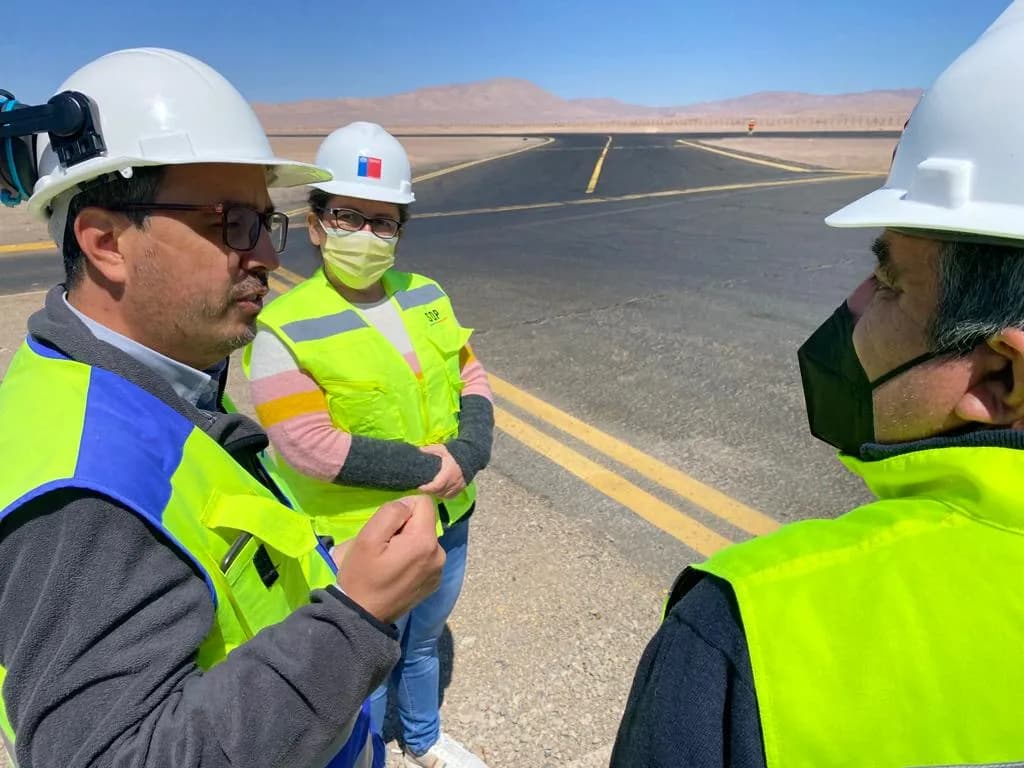 Taltal y Tocopilla MOP recepcionó obras de conservación de aeródromos Barriles y Las Breas.