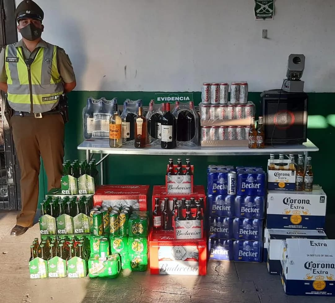 Otro clandestino de alcoholes sorprende Carabineros en Calama.