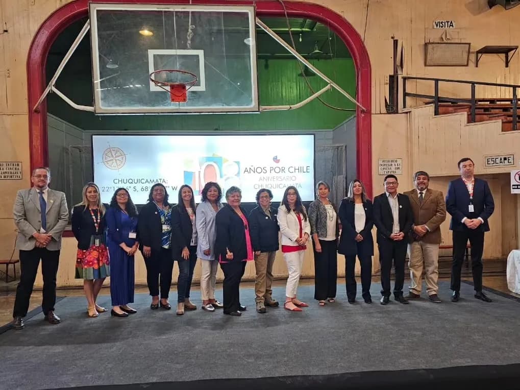 Con una serie de actividades, CFTE Región de Antofagasta rindió un lindo homenaje a sus funcionar...