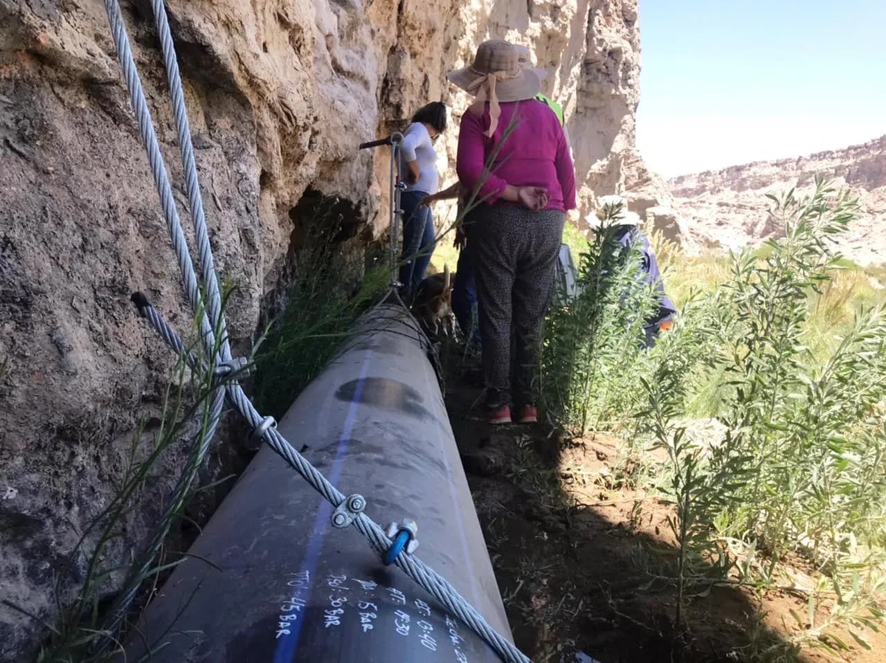 MOP inició obras de conservación en canales de riego en comunidades de Alto El Loa.