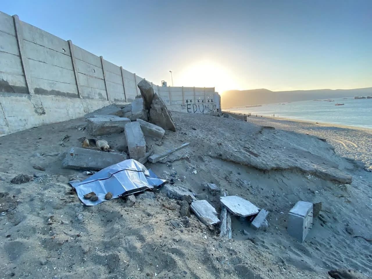 Hallazgo de un cuerpo en una playa de Mejillones.