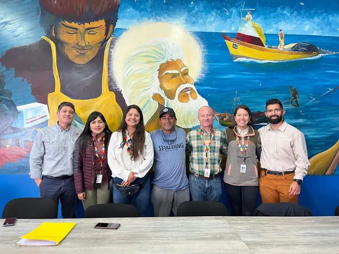 Codelco y Sindicato de Pescadores Artesanales de cierran tercera etapa de proyecto de fomento pro...