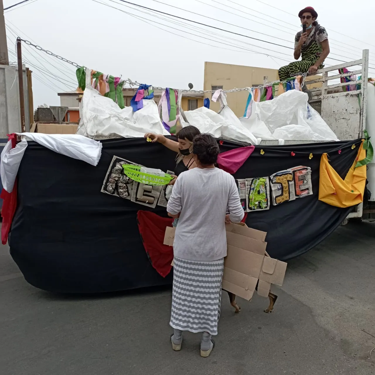 Proyecto “Recicla en casa” ejecutado en Población La Patria inauguró el primer recorrido de un ca...