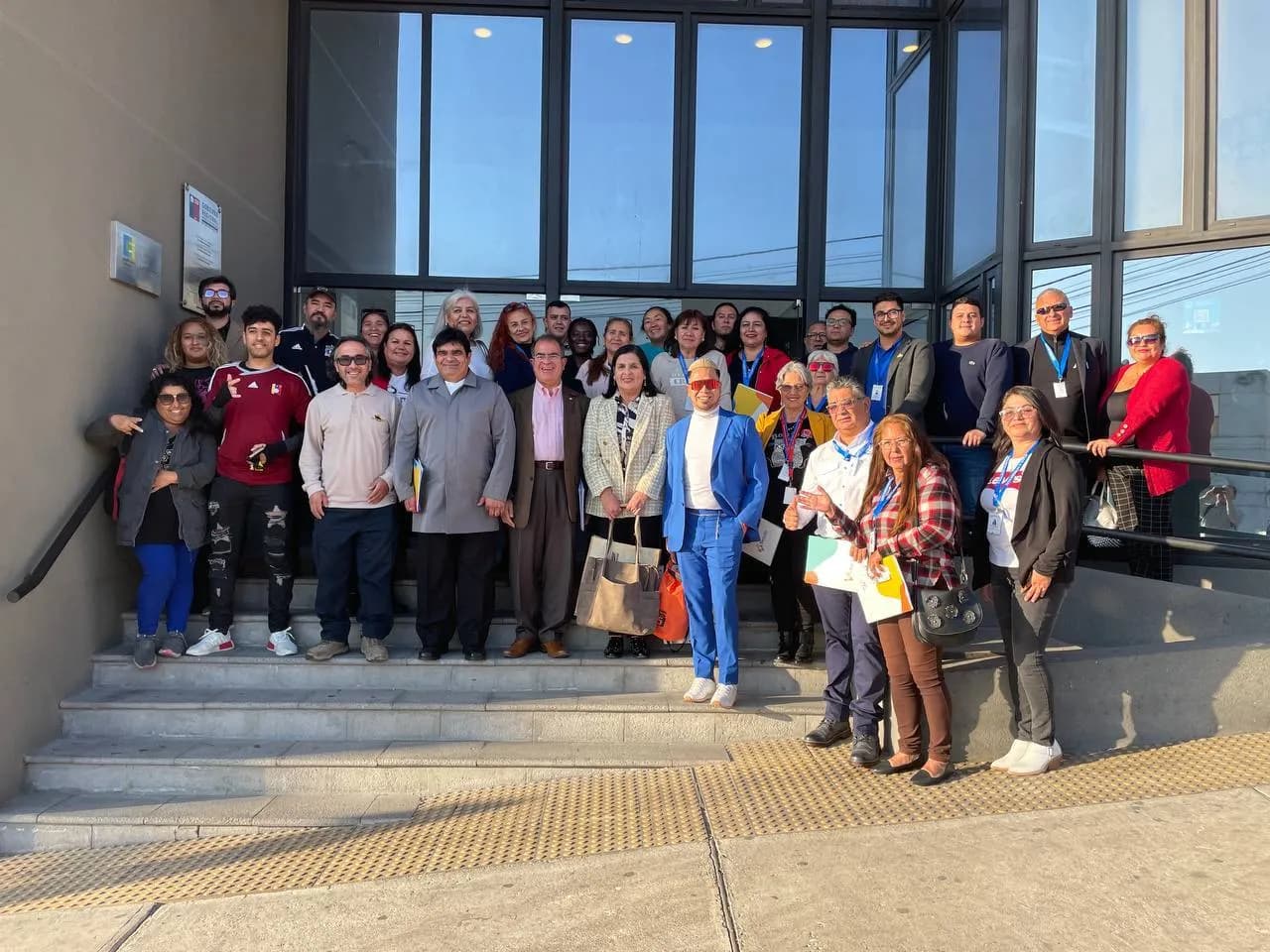 Alcaldesa de Tocopilla y funcionarios que participaron del 5° Foro del Corredor Bioceánico en Par...