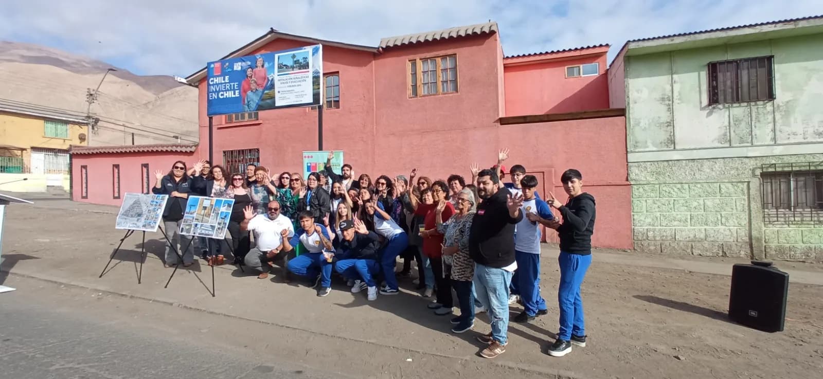 “Quiero Mi Barrio”, inaugura nueva señalética que mejora movilidad urbana en Barrio Costa Norte