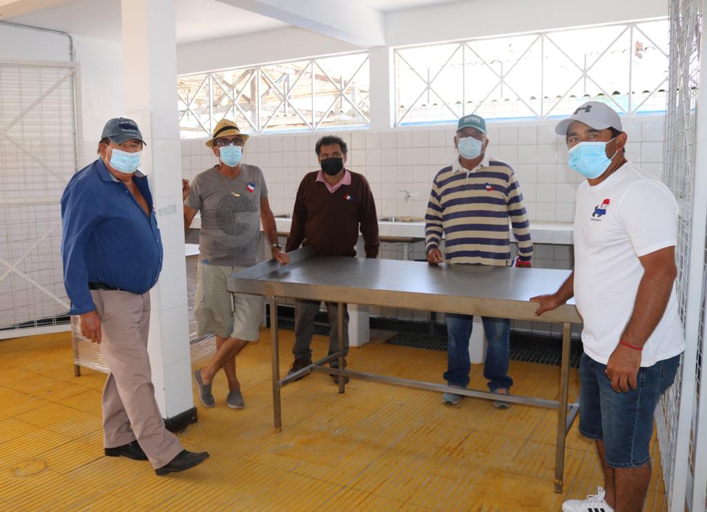 Sindicato de Pescadores de Tocopilla recibe instalaciones de venta de productos marinos gracias al apoyo de Minera El Abra.