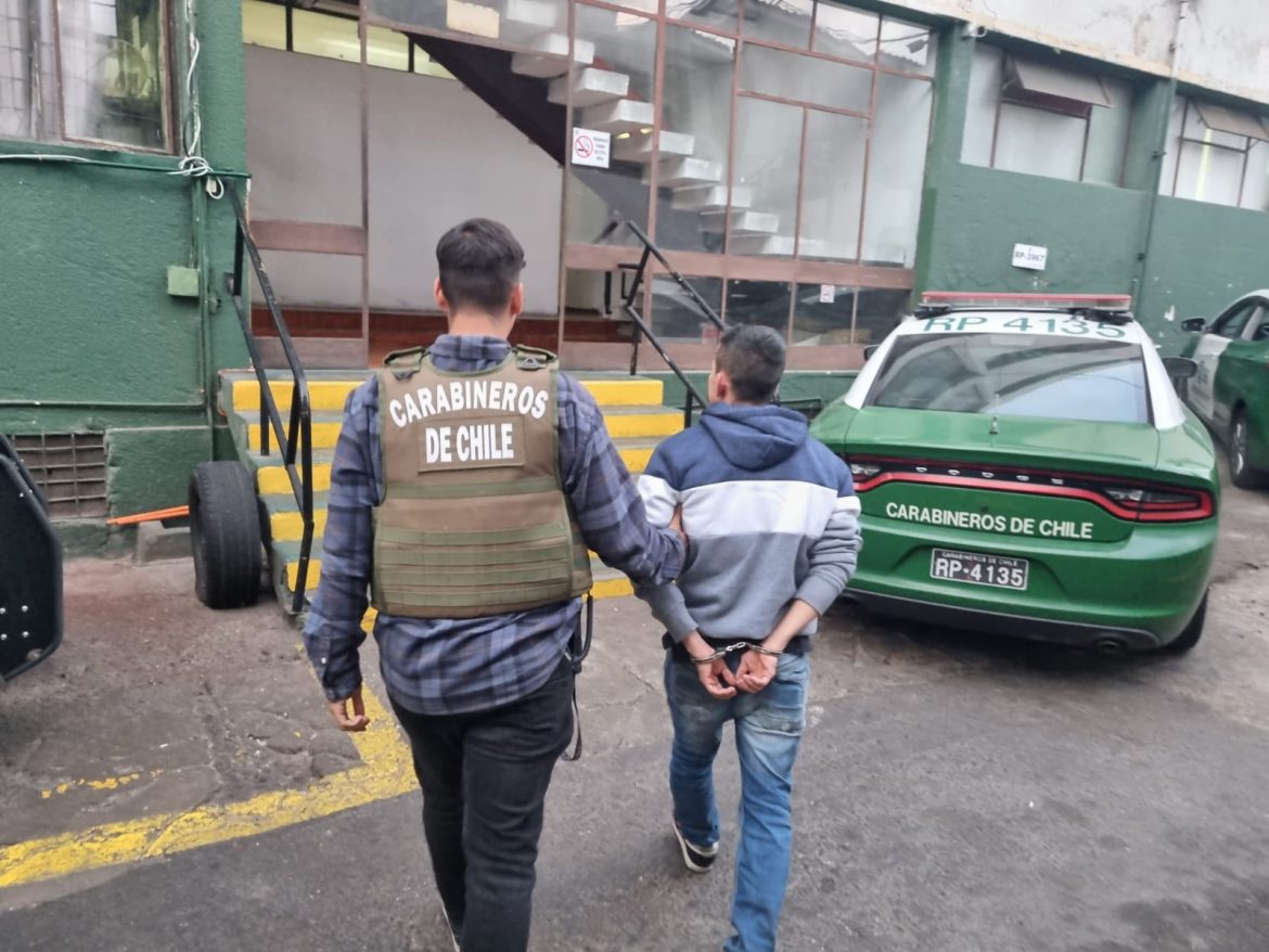 En prisión preventiva sujeto detenido por prestar ayuda a internas evadidas del CPF. de Antofagasta.