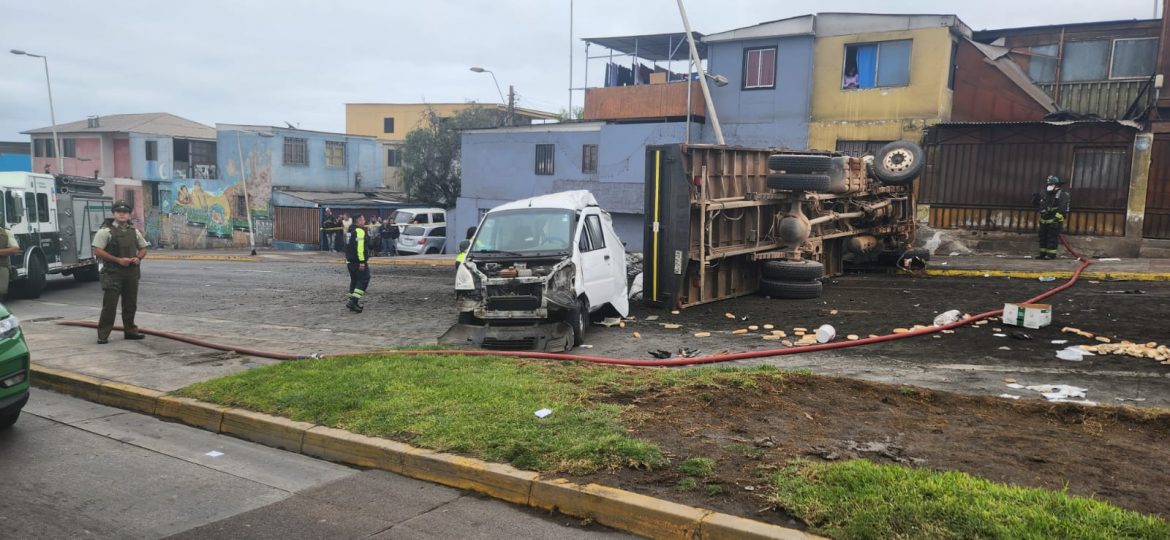 Un fallecido dejó nuevo accidente provocado por un camión en Avenida Salvador Allende de Antofagasta.